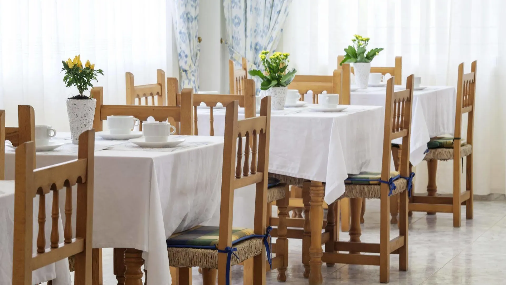 Hostal Cala Es Pujols